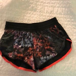 Lululemon Pump It Up Shorts